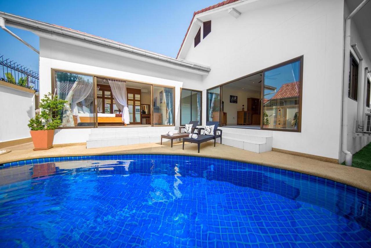 Adare Garden Pool Villas *