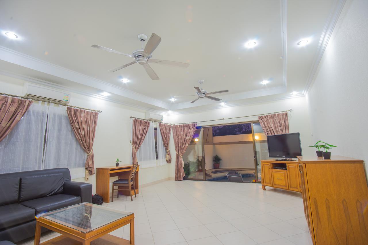 Villa Adare Garden Pool Villas *